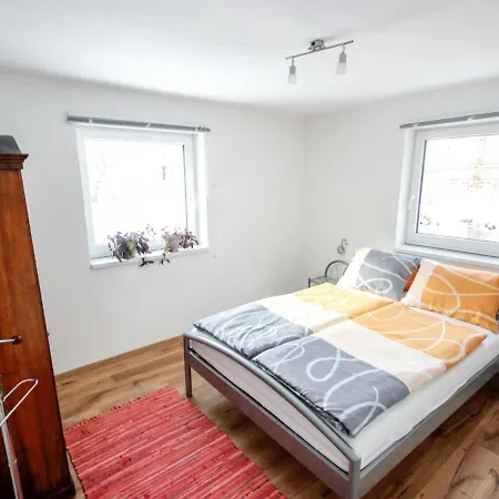 Stein By Interhome Pians