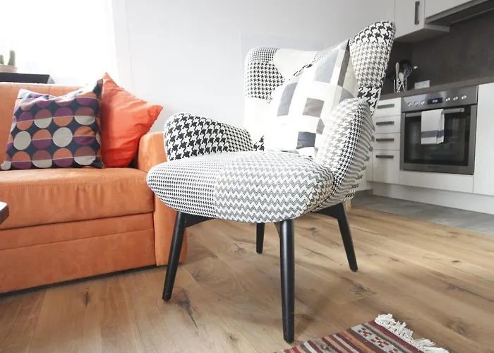 Stein By Interhome * Pians