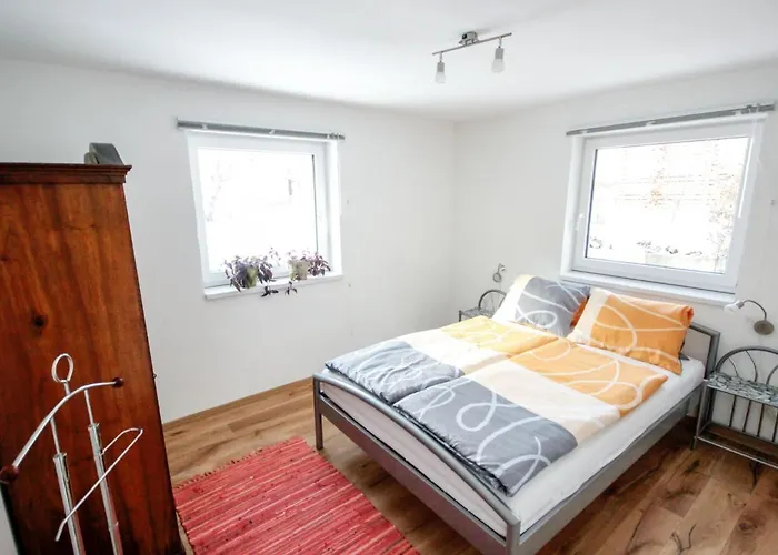 Stein By Interhome Pians